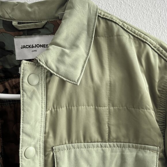 FINAL PRICE DROP ‼️ Jack & Jones Quilted Jackets - Picture 2 of 5